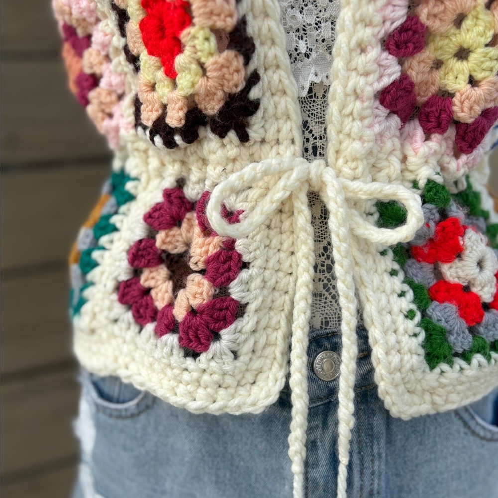 Boho Crochet Granny Square Vest – Handmade from Vintage Afghan - Picture 7 of 11
